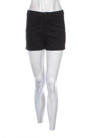 Damen Shorts Clockhouse, Größe S, Farbe Schwarz, Preis 4,99 €