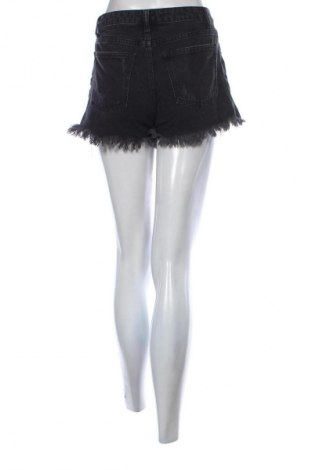 Damen Shorts Cropp, Größe S, Farbe Schwarz, Preis 7,99 €