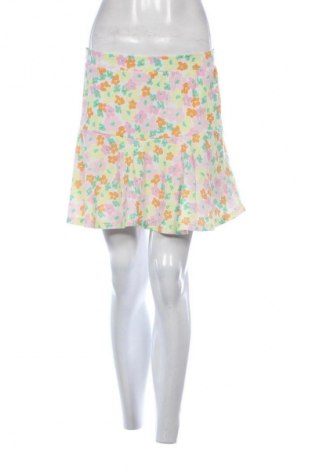 Damen Shorts Defacto, Größe M, Farbe Mehrfarbig, Preis 1,99 €