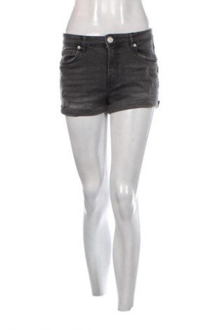 Damskie szorty Fb Sister, Rozmiar M, Kolor Szary, Cena 20,99 zł