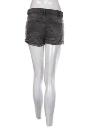 Damskie szorty Fb Sister, Rozmiar M, Kolor Szary, Cena 20,99 zł