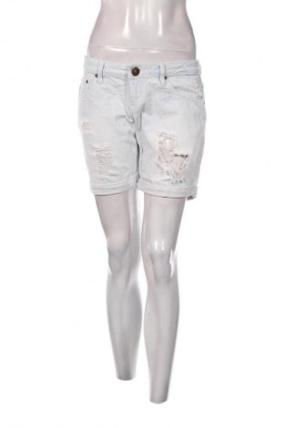 Γυναικείο κοντό παντελόνι Fishbone, Μέγεθος M, Χρώμα Πολύχρωμο, Τιμή 2,99 €