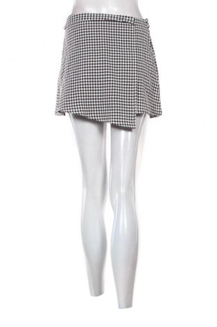 Damskie szorty Fisherfield, Rozmiar S, Kolor Kolorowy, Cena 12,99 zł