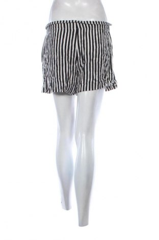 Damen Shorts H&M, Größe S, Farbe Mehrfarbig, Preis 7,99 €