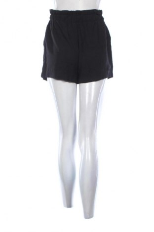 Damskie szorty Pull&Bear, Rozmiar S, Kolor Czarny, Cena 22,99 zł