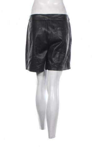 Дамски къс панталон S.Oliver, Размер M, Цвят Черен, Цена 8,69 €