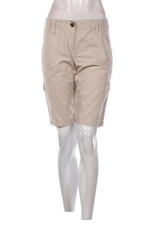 Γυναικείο κοντό παντελόνι S.Oliver, Μέγεθος S, Χρώμα Εκρού, Τιμή 9,99 €