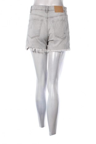 Damskie szorty Sinsay, Rozmiar S, Kolor Szary, Cena 23,99 zł