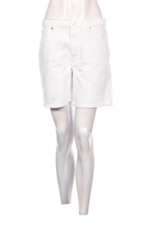 Pantaloni scurți de femei Tommy Hilfiger, Mărime M, Culoare Alb, Preț 475,99 Lei