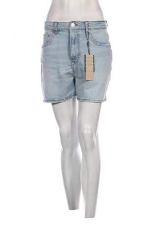Γυναικείο κοντό παντελόνι Tommy Jeans, Μέγεθος M, Χρώμα Μπλέ, Τιμή 82,99 €, #134359847