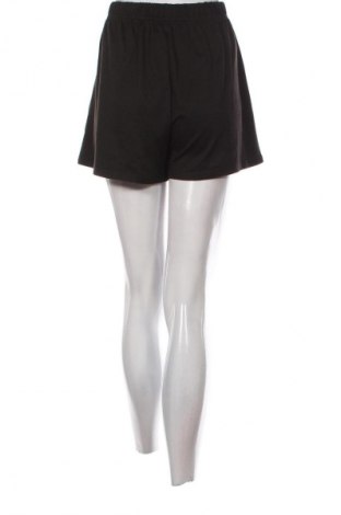 Γυναικείο κοντό παντελόνι Unbranded, Μέγεθος XL, Χρώμα Μαύρο, Τιμή 7,99 €