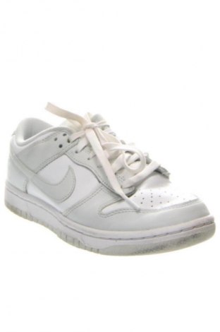 Γυναικεία παπούτσια Nike, Μέγεθος 38, Χρώμα Πολύχρωμο, Τιμή 84,99 €