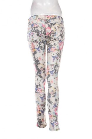 Damskie spodnie Amisu, Rozmiar M, Kolor Kolorowy, Cena 33,99 zł