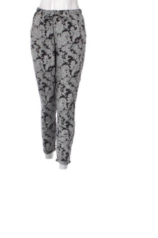 Дамски панталон Beloved, Размер S, Цвят Многоцветен, Цена 2,55 €