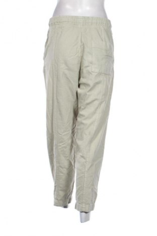 Damenhose Bershka, Größe S, Farbe Grün, Preis 10,33 €