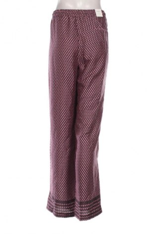 Γυναικείο παντελόνι Brax, Μέγεθος XL, Χρώμα Πολύχρωμο, Τιμή 33,99 €