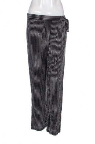 Damenhose Daphne, Größe M, Farbe Mehrfarbig, Preis 4,99 €