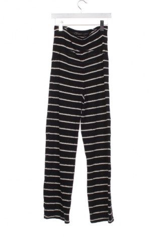 Дамски панталон H&M, Размер M, Цвят Многоцветен, Цена 2,55 €