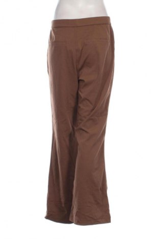 Дамски панталон Halara, Размер M, Цвят Кафяв, Цена 7,66 €