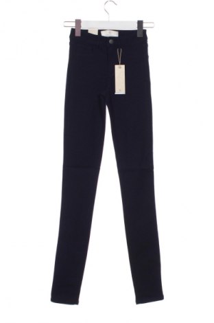 Damenhose Pieces, Größe XS, Farbe Blau, Preis 10,99 €