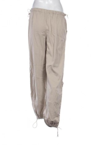 Damenhose Pull&Bear, Größe M, Farbe Beige, Preis 2,99 €
