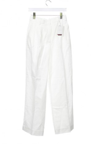 Pantaloni de femei Tommy Hilfiger, Mărime XS, Culoare Alb, Preț 262,99 Lei