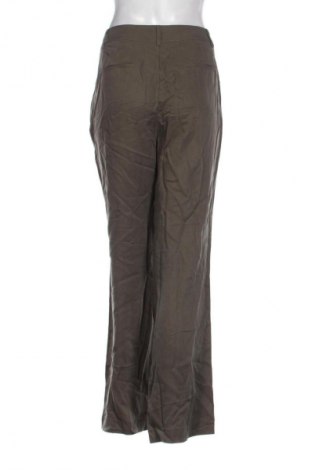 Дамски панталон Un Deux Trois, Размер M, Цвят Зелен, Цена 3,06 €