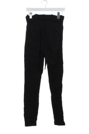 Dámské kalhoty  Vero Moda, Velikost XS, Barva Černá, Cena  139,00 Kč