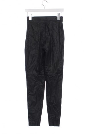 Pantaloni de femei Vero Moda, Mărime XS, Culoare Negru, Preț 7,99 Lei