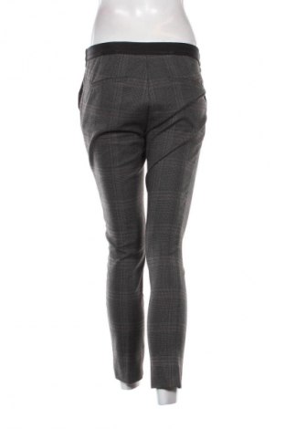 Damenhose Zara, Größe M, Farbe Mehrfarbig, Preis 3,99 €