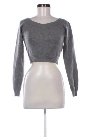 Damenpullover Bershka, Größe M, Farbe Grau, Preis 10,78 €