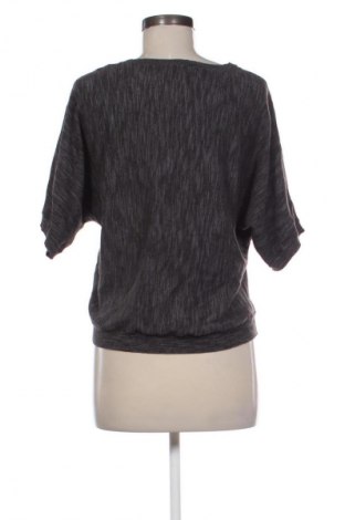 Damenpullover DKNY, Größe M, Farbe Mehrfarbig, Preis € 10,40