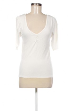 Γυναικείο πουλόβερ Essentiel, Μέγεθος L, Χρώμα Λευκό, Τιμή 10,99 €