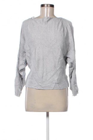 Дамски пуловер Stradivarius, Размер M, Цвят Сив, Цена 6,64 €