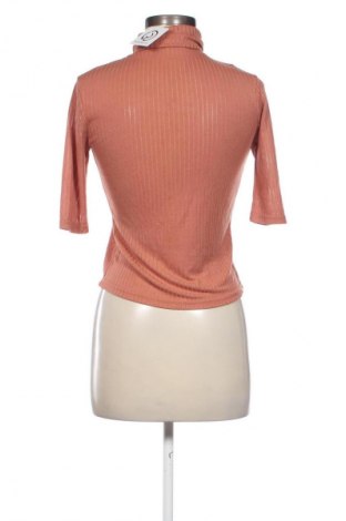 Dámský rolák Cropp, Velikost M, Barva Béžová, Cena  59,00 Kč