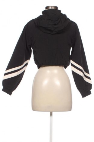 Dámská bunda  Bershka, Velikost XS, Barva Vícebarevné, Cena  538,00 Kč