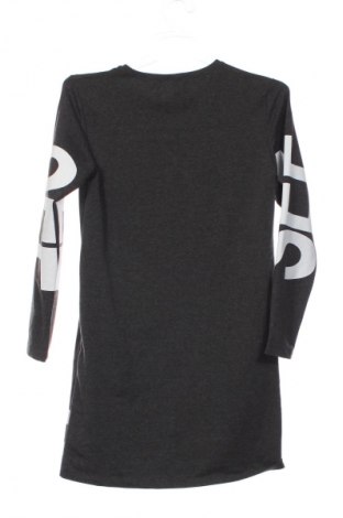 Kinderkleid Unbranded, Größe 15-18y/ 170-176 cm, Farbe Grau, Preis 1,99 €