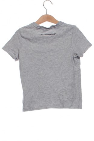 Kinder T-Shirt Unbranded, Größe 4-5y/ 110-116 cm, Farbe Grau, Preis 1,99 €