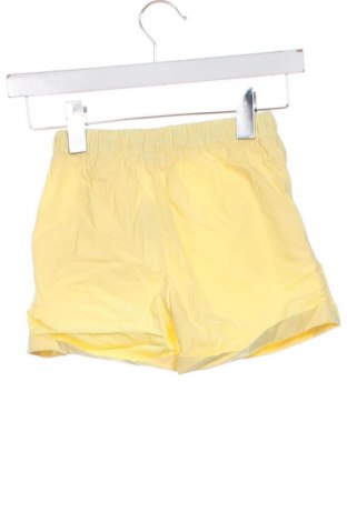 Dziecięce szorty LC Waikiki, Rozmiar 6-7y/ 122-128 cm, Kolor Żółty, Cena 12,99 zł