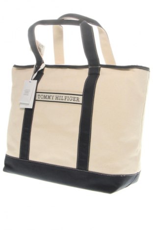 Cestovní taška  Tommy Hilfiger, Barva Vícebarevné, Cena  1 629,00 Kč