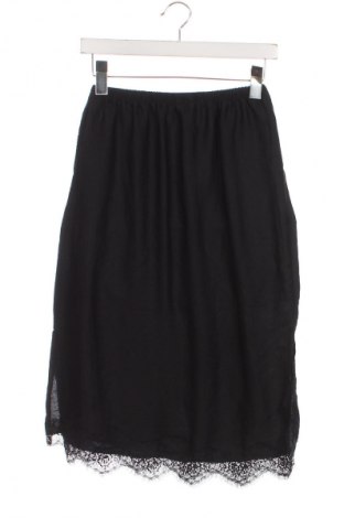 Sukňa Amisu, Veľkosť XS, Farba Čierna, Cena  6,95 €
