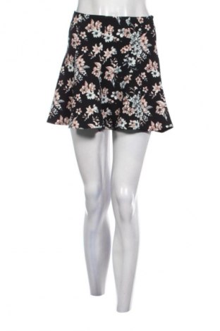 Rock Bershka, Größe S, Farbe Mehrfarbig, Preis 8,99 €