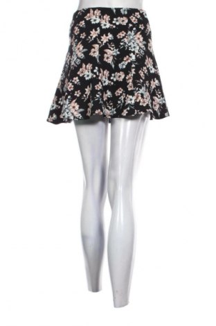 Rock Bershka, Größe S, Farbe Mehrfarbig, Preis 8,99 €