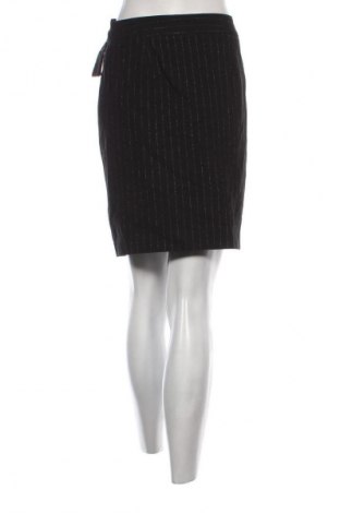 Spódnica Etam, Rozmiar S, Kolor Kolorowy, Cena 7,99 zł