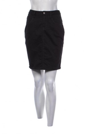 Пола Fresh Made, Размер M, Цвят Черен, Цена 3,57 €