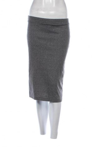 Пола H&M Divided, Размер M, Цвят Сив, Цена 3,57 €