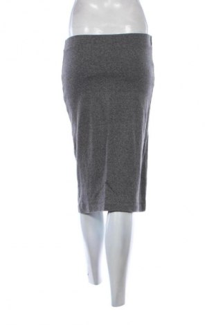 Пола H&M Divided, Размер M, Цвят Сив, Цена 3,57 €