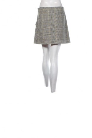 Пола Mango, Размер M, Цвят Многоцветен, Цена 5,62 €