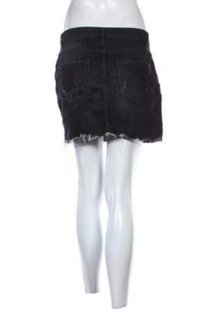 Spódnica Pimkie, Rozmiar M, Kolor Czarny, Cena 6,99 zł