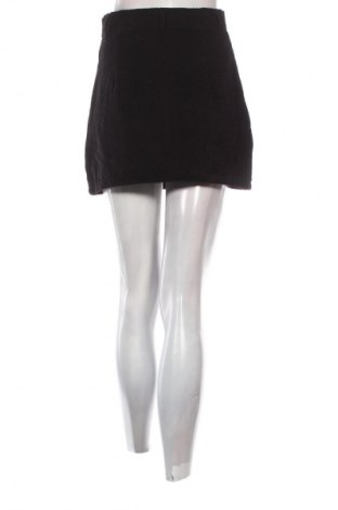 Пола SHEIN, Размер S, Цвят Черен, Цена 6,13 €